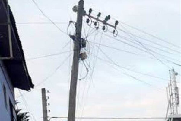 Bénin homme électrocution