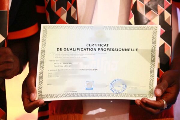 Certificat de qualification aux métiers diplômes Mono