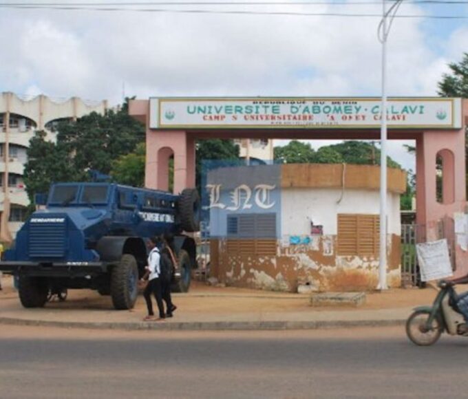 Bénin Campus UAC voleur police