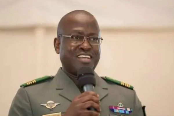 Bénin Dieudonné Djimon Tévoèdjrè Colonel-major