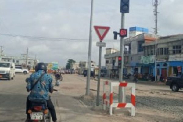 Sécurité routière, Bénin, feux tricolores, carrefour Adjaha Cotonou