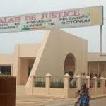 Tribunal Cotonou vol plombier