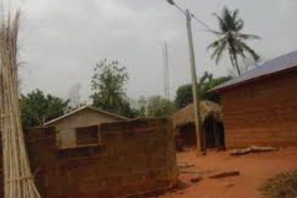 Zè-Centre Bokonon femme mariée