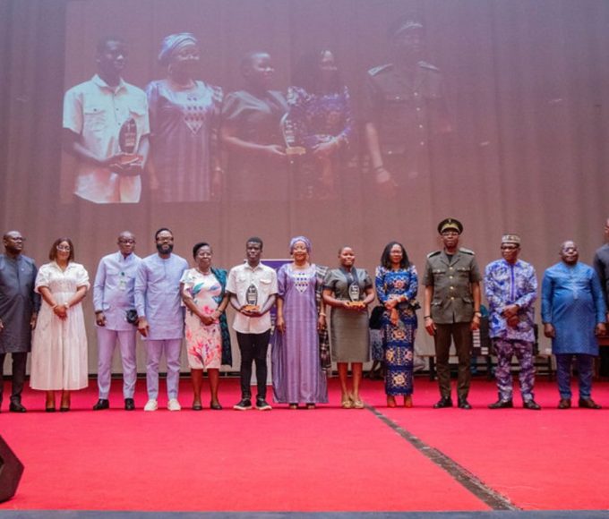 Baccalauréat 2025 : les meilleurs élèves honorés au Palais des Congrès de Cotonou