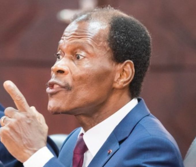 Bénin : choc ! Candide Azannai arrêté après le putsch raté